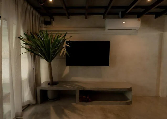 بيت للعطل Cave 53 L Urban Sanctuary With Courtyard *
